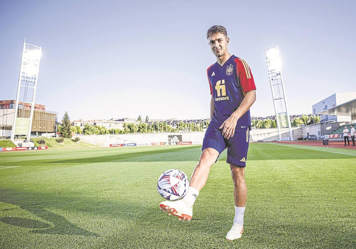 Zubimendi prefiere heredar el 4 de Illarramendi al 5 de Busquets El